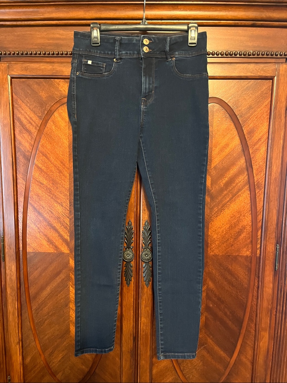 Curve Appeal Women’s Dark Wash Skinny Jeans/Jeggings